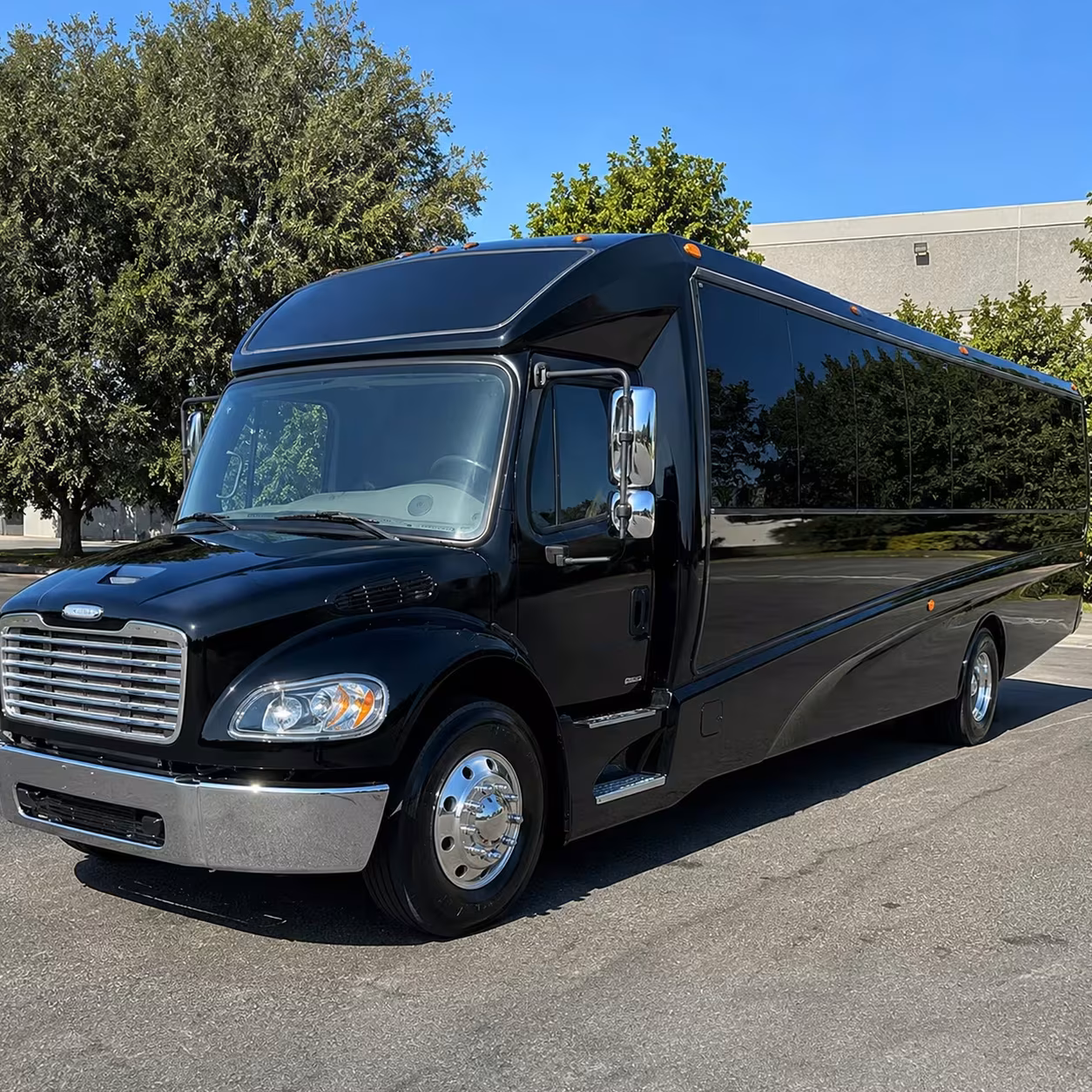 san antonio 25 passenger minibus rental