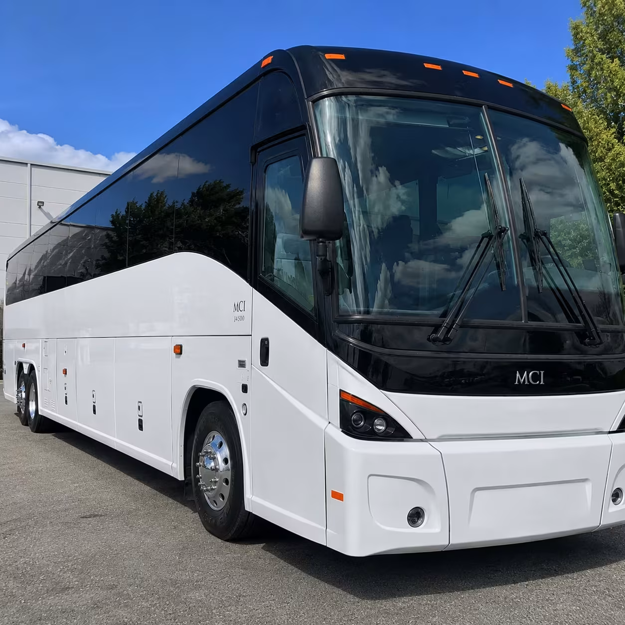 you can find and book airport transportation in san antonio and any nearby city